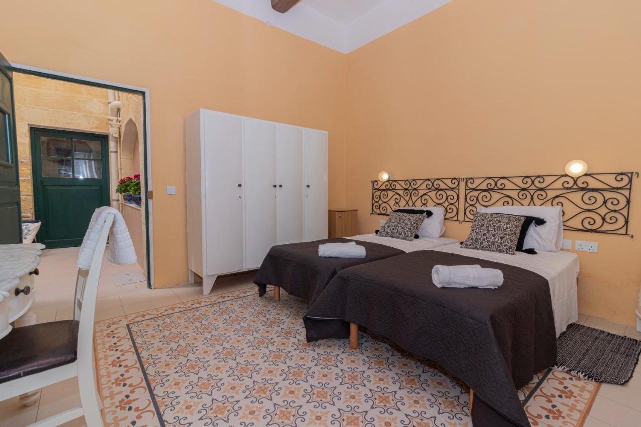 Casa Ricca Bed and Breakfast St. Paul's Bay Exteriör bild