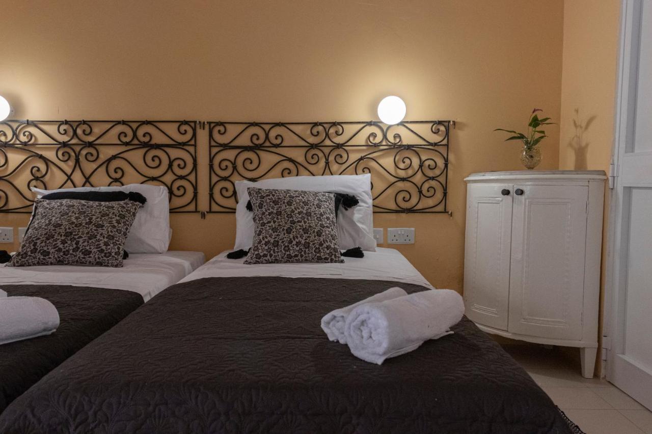 Casa Ricca Bed and Breakfast St. Paul's Bay Exteriör bild